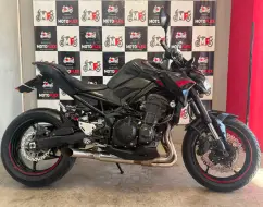 KAWASAKI Z900 KAWASAKI Z900
