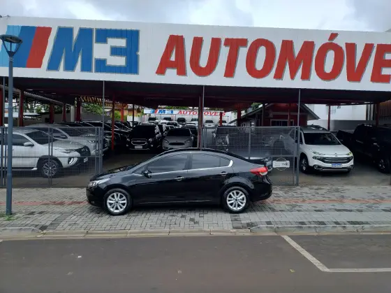 KIA CERATO 1.6 SX 16V FLEX 4P AUTOMÁTICO