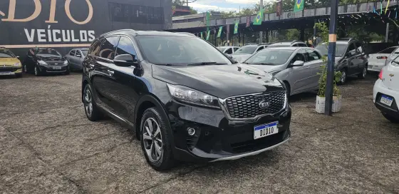 KIA SORENTO 2.4 16V GASOLINA EX 7L AUTOMÁTICO