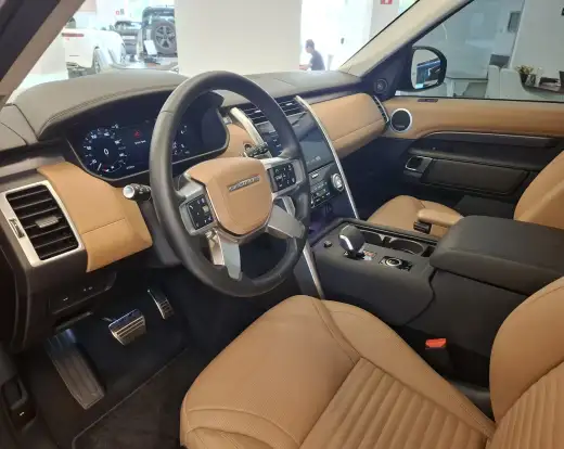 LAND ROVER-DISCOVERY-3.0 D350 TURBO DIESEL MHEV METROPOLITAN EDITION AUTOMÁTICO LAND ROVER-DISCOVERY-2024