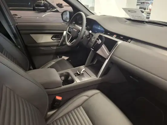 LAND ROVER-DISCOVERY SPORT-2.0 P250 TURBO FLEX R-DYNAMIC SE AUTOMÁTICO LAND ROVER-DISCOVERY SPORT-2023
