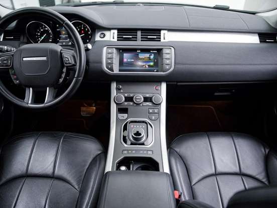LAND ROVER-RANGE ROVER EVOQUE-2.0 SE 4WD 16V FLEX 4P AUTOMÁTICO LAND ROVER-RANGE ROVER EVOQUE-2018
