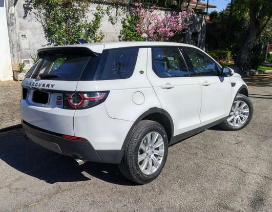 LAND ROVER-DISCOVERY SPORT-2017