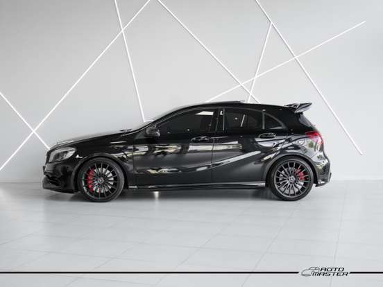 MERCEDES-BENZ-A 45 AMG-2.0 16V TURBO GASOLINA 4P AUTOMATIZADO MERCEDES-BENZ-A 45 AMG-2017