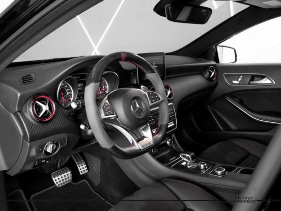 MERCEDES-BENZ-A 45 AMG-2017