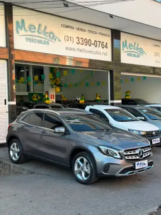 MERCEDES-BENZ GLA 200 1.6 CGI FLEX ADVANCE 7G-DCT MERCEDES-BENZ GLA 200 1.6 CGI FLEX ADVANCE 7G-DCT