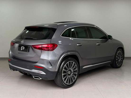 MERCEDES-BENZ-GLA 200-1.3 MHEV AMG LINE 7G-DCT MERCEDES-BENZ-GLA 200-2023