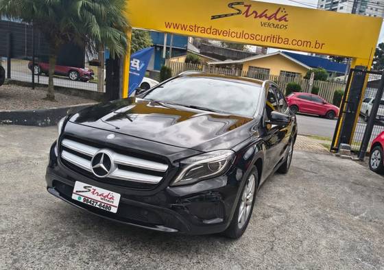 MERCEDES-BENZ GLA 200 1.6 CGI ADVANCE 16V TURBO FLEX 4P AUTOMÁTICO