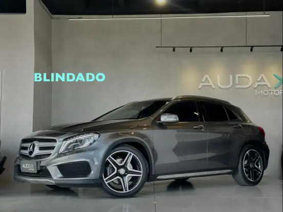 MERCEDES-BENZ-GLA 250-2.0 16V TURBO GASOLINA SPORT 4P AUTOMÁTICO MERCEDES-BENZ-GLA 250-2015
