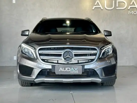 MERCEDES-BENZ-GLA 250-2.0 16V TURBO GASOLINA SPORT 4P AUTOMÁTICO MERCEDES-BENZ-GLA 250-2015