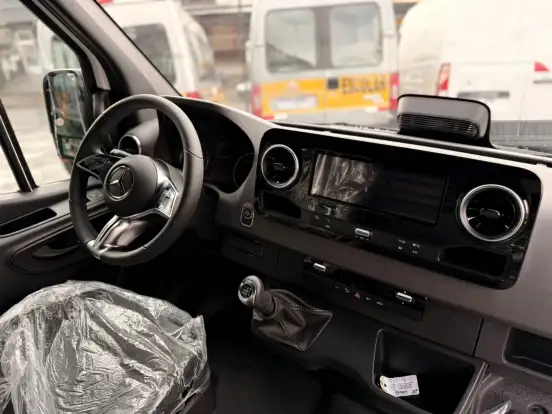 MERCEDES-BENZ-SPRINTER-2026