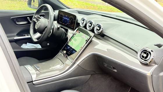 MERCEDES-BENZ C 300 2.0 EQ BOOST HÍBRIDO AMG LINE 9G-TRONIC