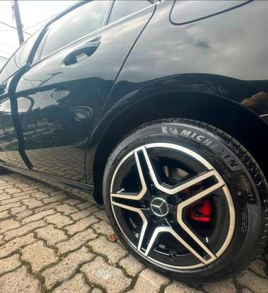 MERCEDES-BENZ-CLA 180-2017