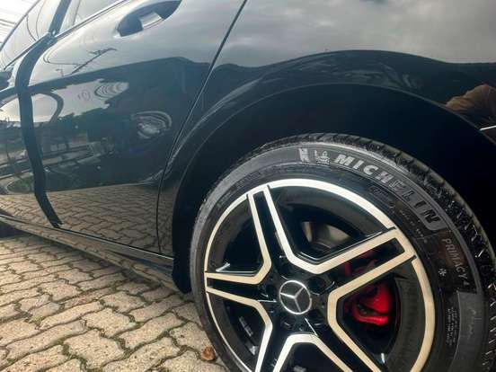 MERCEDES-BENZ-CLA 180-1.6 CGI GASOLINA 7G-DCT MERCEDES-BENZ-CLA 180-2017