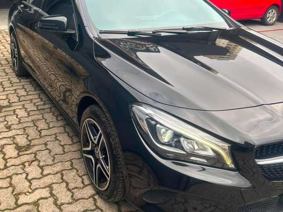 MERCEDES-BENZ-CLA 180-1.6 CGI GASOLINA 7G-DCT MERCEDES-BENZ-CLA 180-2017