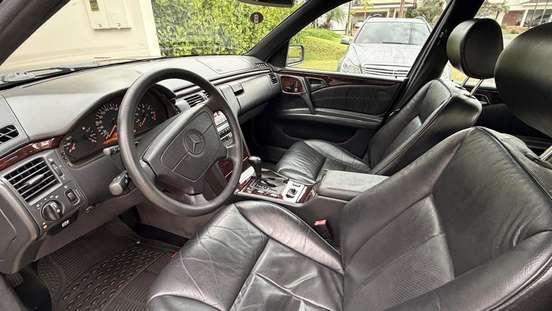 MERCEDES-BENZ-E 320-1997