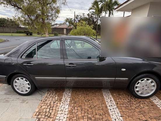 MERCEDES-BENZ-E 320-3.2 AVANTGARDE V6 GASOLINA 4P AUTOMÁTICO MERCEDES-BENZ-E 320-1997