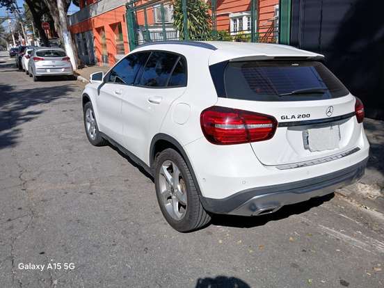 MERCEDES-BENZ-GLA 200-1.6 CGI FLEX ADVANCE 7G-DCT MERCEDES-BENZ-GLA 200-2019