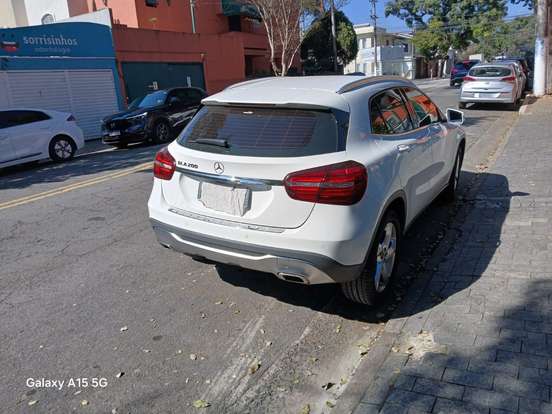 MERCEDES-BENZ-GLA 200-1.6 CGI FLEX ADVANCE 7G-DCT MERCEDES-BENZ-GLA 200-2019
