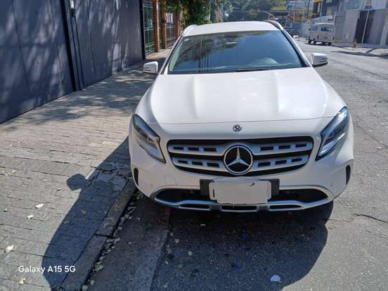 MERCEDES-BENZ-GLA 200-1.6 CGI FLEX ADVANCE 7G-DCT MERCEDES-BENZ-GLA 200-2019