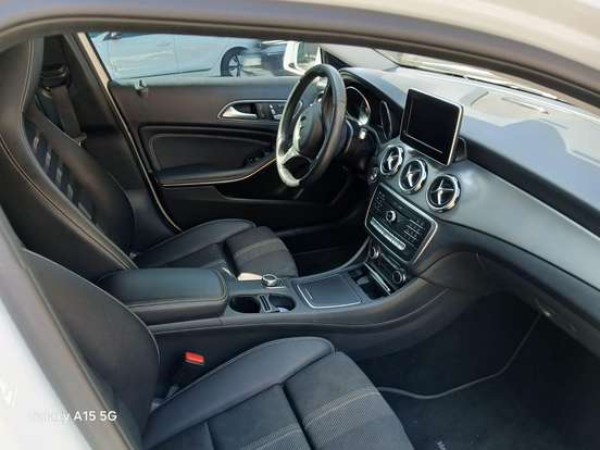 MERCEDES-BENZ-GLA 200-1.6 CGI FLEX ADVANCE 7G-DCT MERCEDES-BENZ-GLA 200-2019