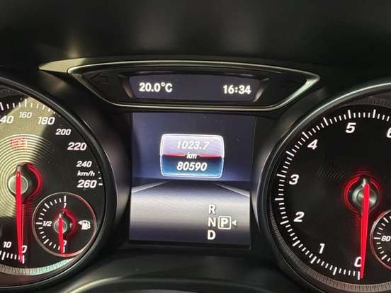 MERCEDES-BENZ-GLA 200-1.6 CGI FLEX ADVANCE 7G-DCT MERCEDES-BENZ-GLA 200-2019