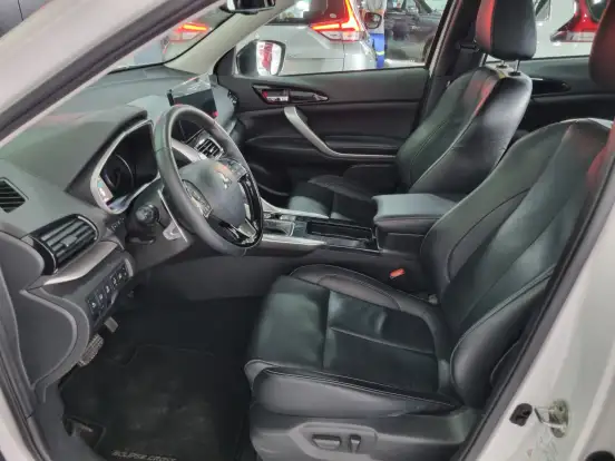 MITSUBISHI-ECLIPSE CROSS-2025