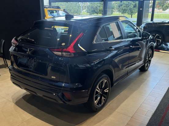 MITSUBISHI-ECLIPSE CROSS-1.5 MIVEC TURBO GASOLINA HPE CVT MITSUBISHI-ECLIPSE CROSS-2026