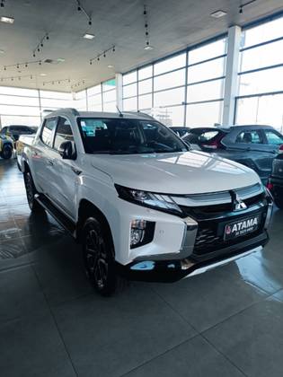 MITSUBISHI L200 TRITON 2.4 16V TURBO DIESEL SPORT HPE-S CD 4P 4X4 AUTOMÁTICO