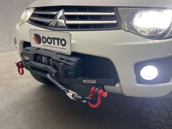 MITSUBISHI-L200 TRITON-3.2 GLS 4X4 CD 16V TURBO INTERCOLER DIESEL 4P MANUAL MITSUBISHI-L200 TRITON-2014