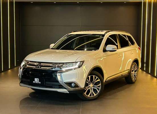 MITSUBISHI-OUTLANDER-2015