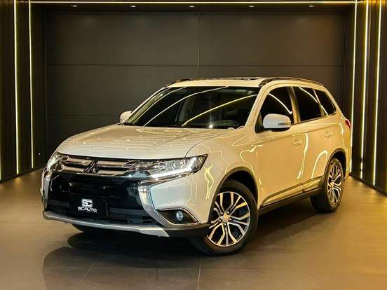 MITSUBISHI-OUTLANDER-2.0 16V GASOLINA 4P AUTOMÁTICO MITSUBISHI-OUTLANDER-2015