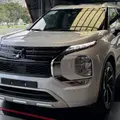 MITSUBISHI OUTLANDER 2.4 PHEV HPE-S S-AWC DHT MITSUBISHI OUTLANDER 2.4 PHEV HPE-S S-AWC DHT