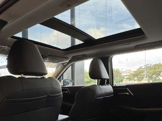 MITSUBISHI-OUTLANDER-2025