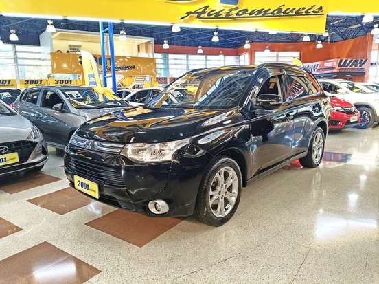 MITSUBISHI-OUTLANDER-3.0 GT 4X4 V6 24V GASOLINA 4P AUTOMÁTICO MITSUBISHI-OUTLANDER-2014