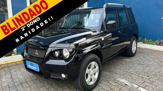 MITSUBISHI PAJERO TR4 2.0 4X4 16V 140CV FLEX 4P AUTOMÁTICO MITSUBISHI PAJERO TR4 2.0 4X4 16V 140CV FLEX 4P AUTOMÁTICO