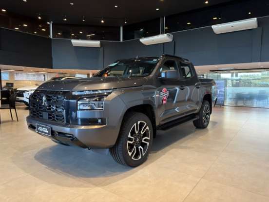 MITSUBISHI-TRITON-2026