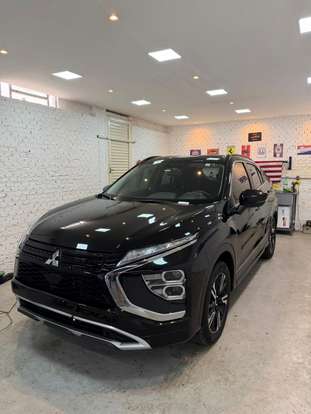 MITSUBISHI-ECLIPSE CROSS-2024
