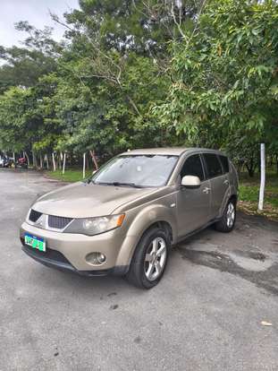 MITSUBISHI-OUTLANDER-3.0 4X4 V6 24V GASOLINA 4P AUTOMÁTICO MITSUBISHI-OUTLANDER-2007