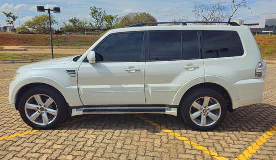 MITSUBISHI-PAJERO FULL-2014