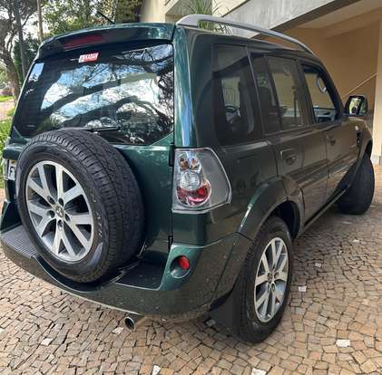 MITSUBISHI-PAJERO TR4-2015