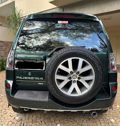 MITSUBISHI-PAJERO TR4-2.0 O NEILL 4X4 16V 140CV FLEX 4P AUTOMÁTICO MITSUBISHI-PAJERO TR4-2015