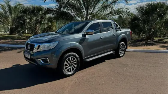NISSAN FRONTIER 2.3 16V TURBO DIESEL XE CD 4X4 AUTOMÁTICO NISSAN FRONTIER 2.3 16V TURBO DIESEL XE CD 4X4 AUTOMÁTICO