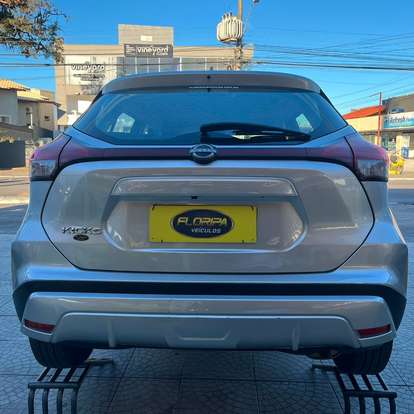 NISSAN-KICKS-2024