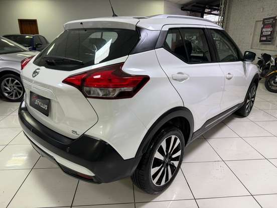 NISSAN-KICKS-2017