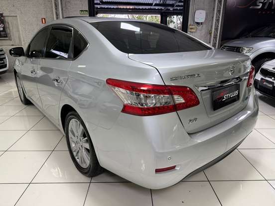NISSAN-SENTRA-2015