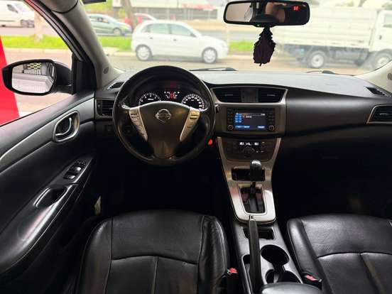 NISSAN-SENTRA-2015