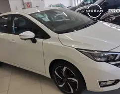 NISSAN VERSA 1.6 16V FLEX EXCLUSIVE XTRONIC NISSAN VERSA 1.6 16V FLEX EXCLUSIVE XTRONIC
