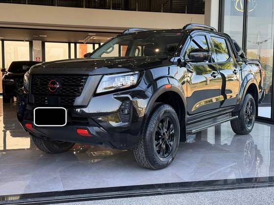 NISSAN FRONTIER 2.3 16V TURBO DIESEL PRO4X CD 4X4 AUTOMÁTICO