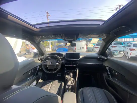 PEUGEOT-2008-2025